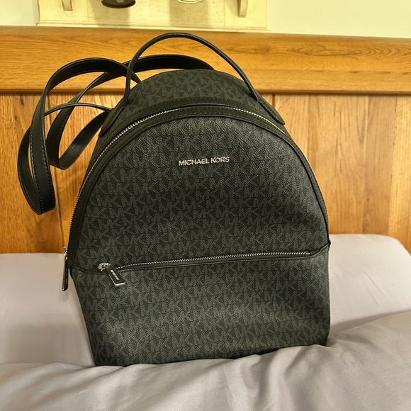 Michael Kors backpack purse carried once in excellent condition. - Picture 1 of 3